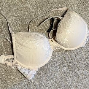 Natori Cherry Blossom Push-up Bra